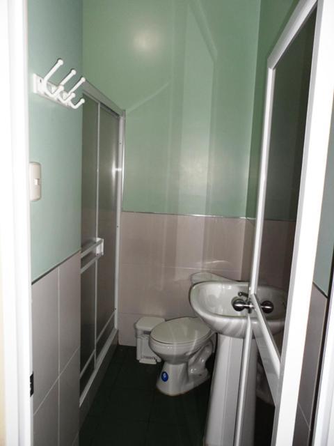 Hotel Jira Guayaquil Bilik gambar