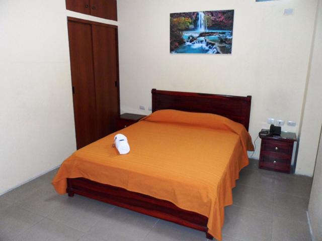 Hotel Jira Guayaquil Bilik gambar